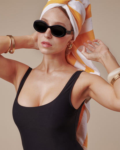 Infinite Black One Piece