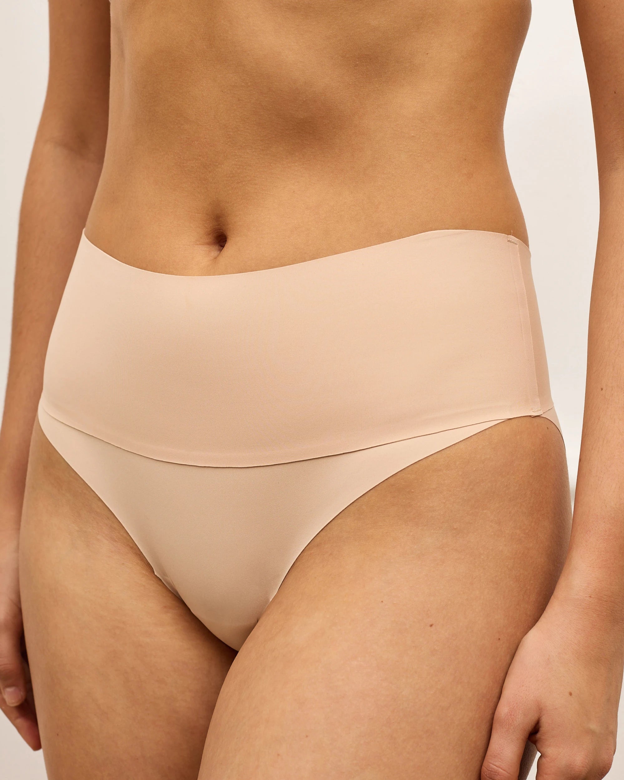 Culotte Sculptante Dos Nu - Light Beige