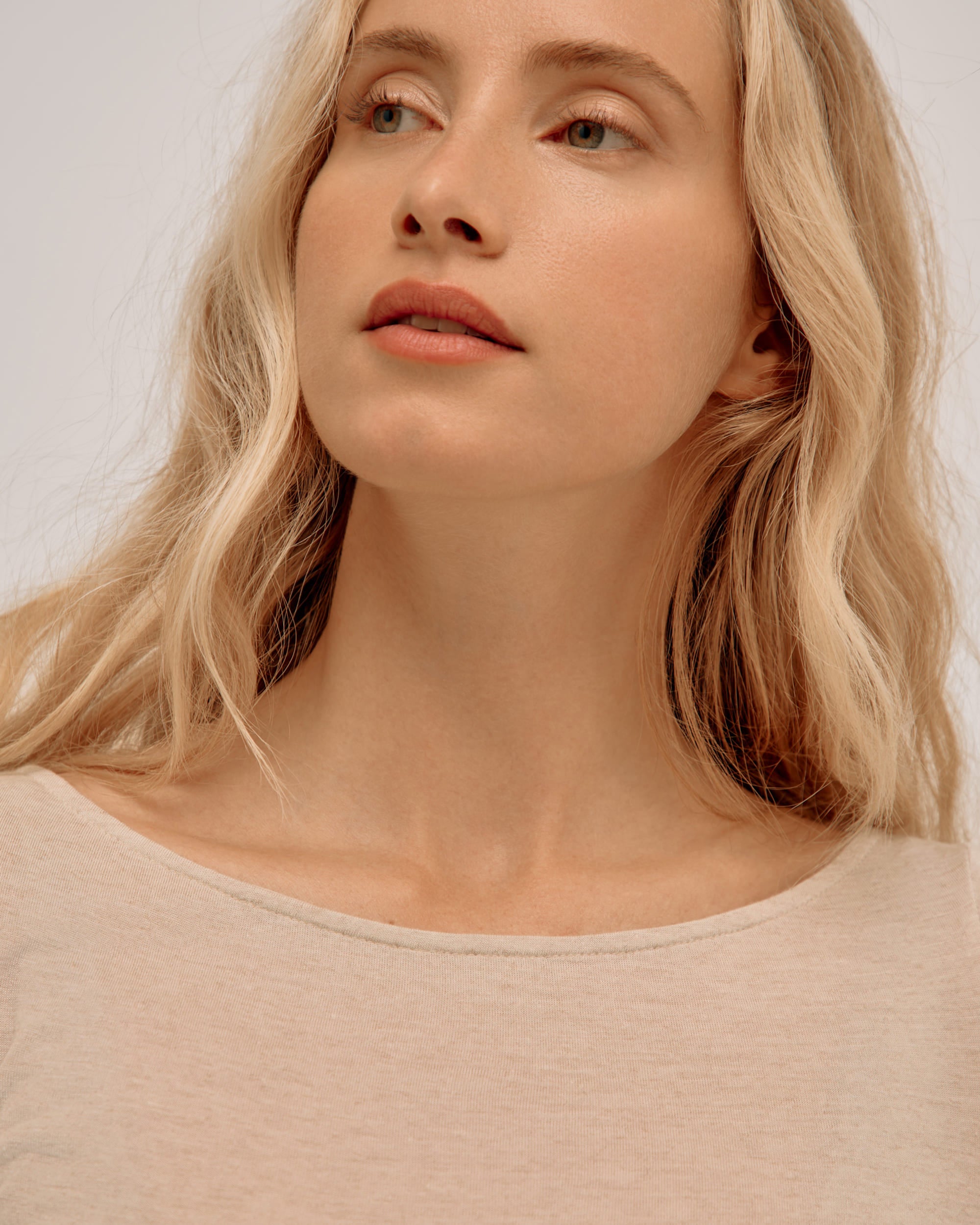 Flared Neck Cashmere & Modal Top - Beige