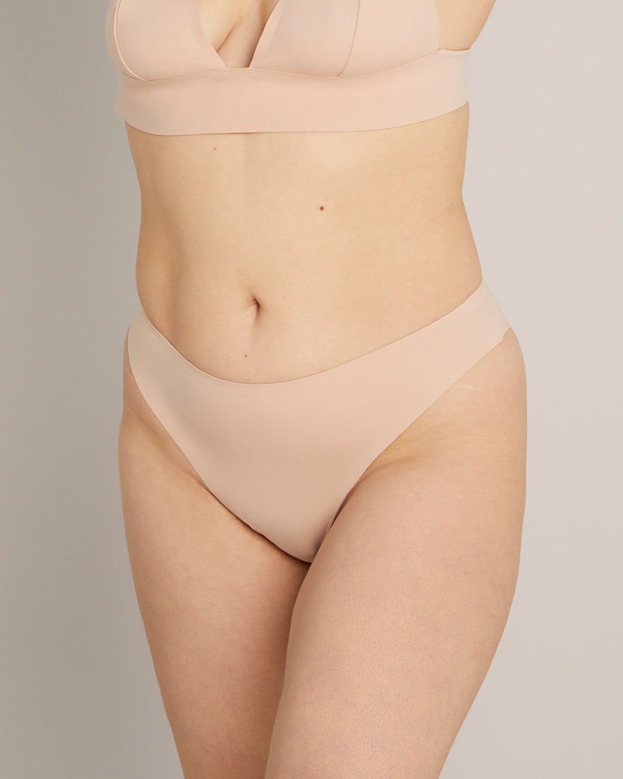 tanga invisible beige clair